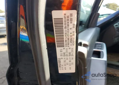 2010 Jeep Liberty Limited из США, поврежденный, VIN 1J4PN5GK0AW111452